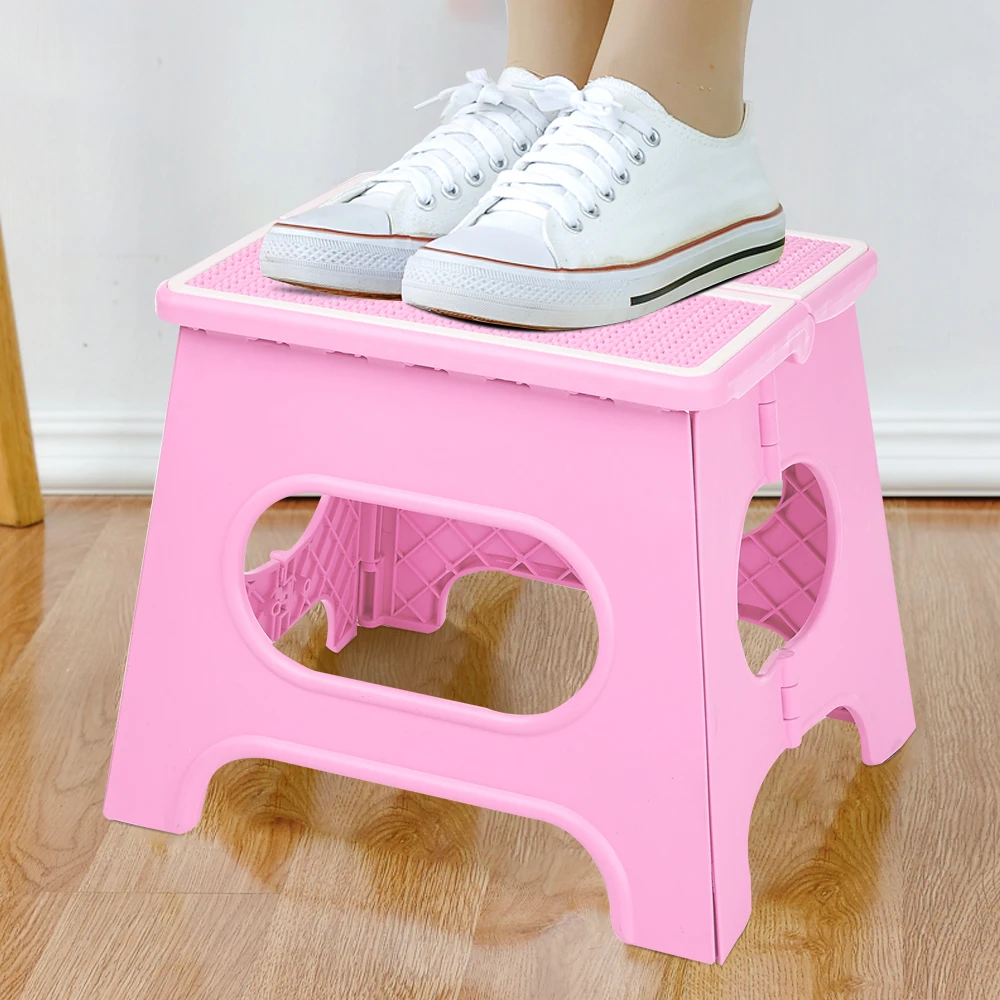 

Camping Folding Step Stool for Adults Portable Heavy Duty Plastic Non-Slip Foot Stool with Built-in Handle Home Furniture.