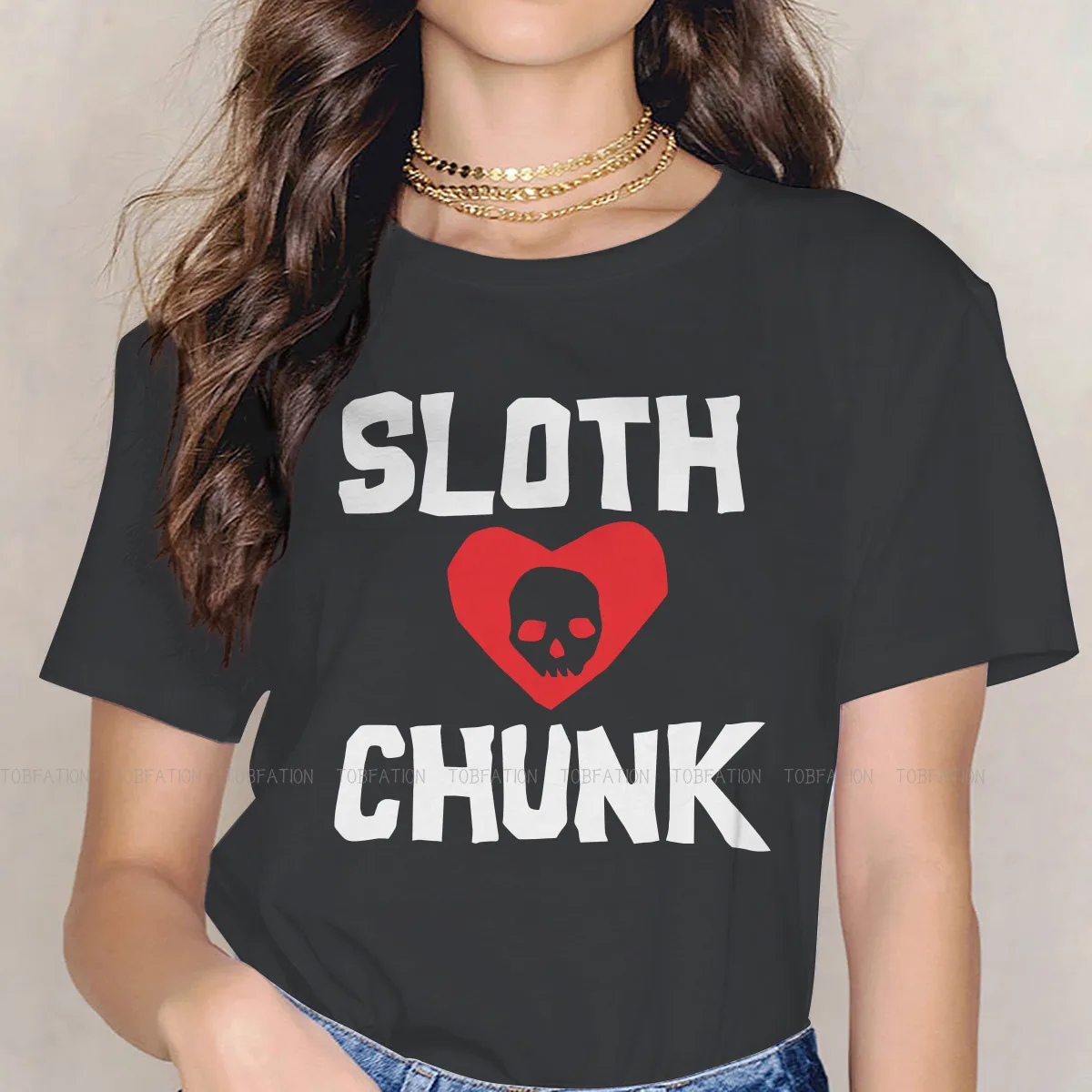 

Sloth Loves Chunk Women's T Shirt The Goonies 1985 Film Ladies Tees Kawaii Cotton Tops Graphic Tshirt 5XL Loose Fashion
