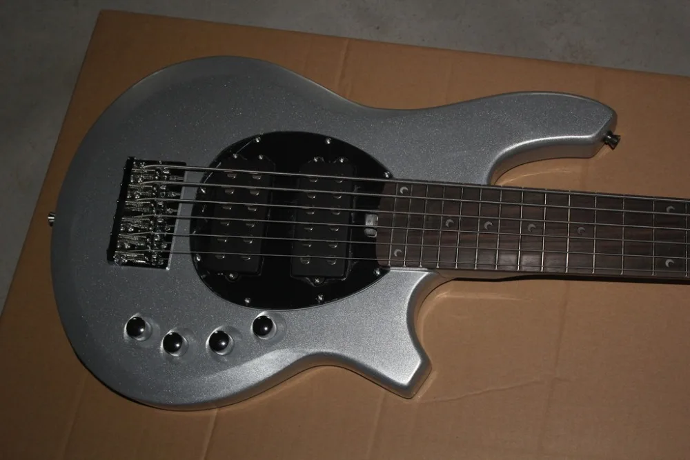 Новинка 2016 Заводская Музыкальная гарнитура BONGO Bass 6 струн металлик серебро