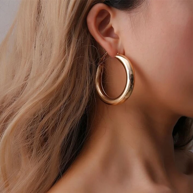 

Simple Aros Hoop Earrings for Women New Fashion Glossy Big Circle Empty Tube Metal Pendant Loop Brincos Exaggerated Jewelry Gift