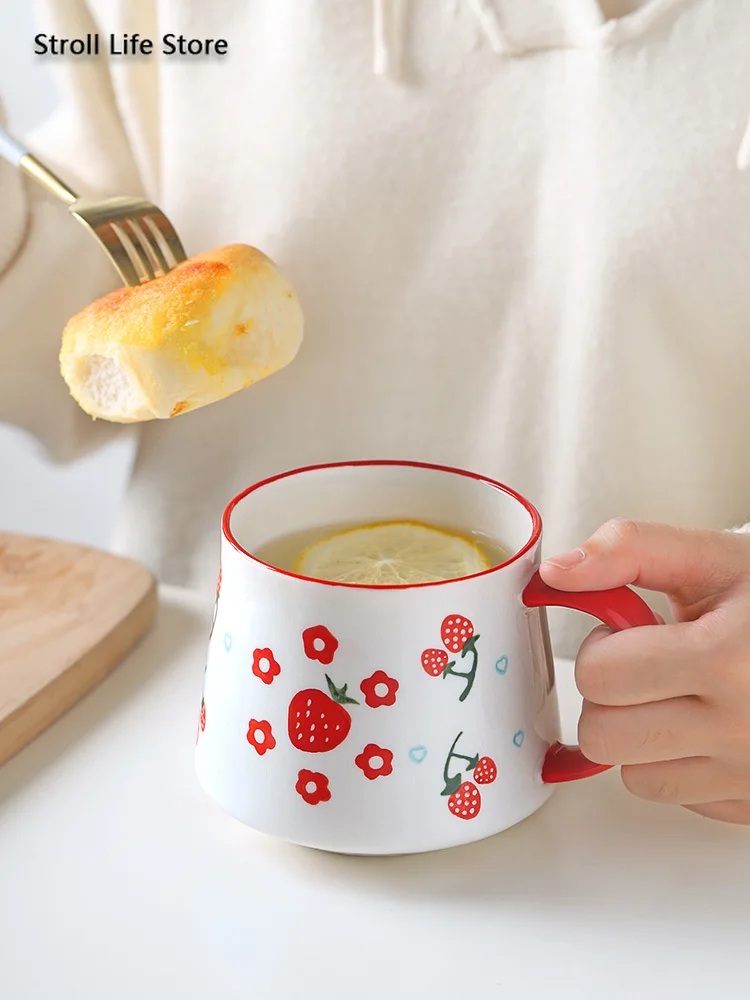 Креативная Клубничная кружка керамическая кофейная чашка для девочек милая