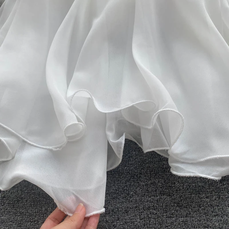

Sexy Off Shoulder Layered Ruffles Summer Crop Top Fashion Women Holiday Beach Shirt Vintage Solid Elegant 2021 Female Blouse New
