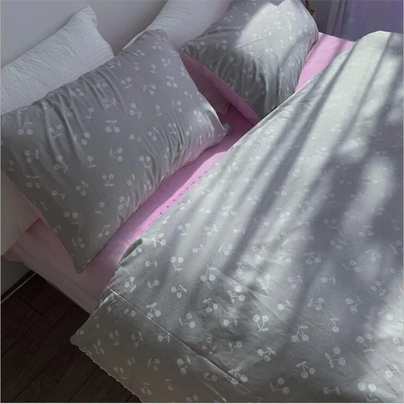 Комплект фланелевого постельного белья теплый комплект из 4 предметов