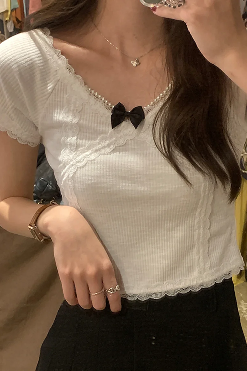 Нежная футболка Pure Desire белый женский корейский облегающий короткий