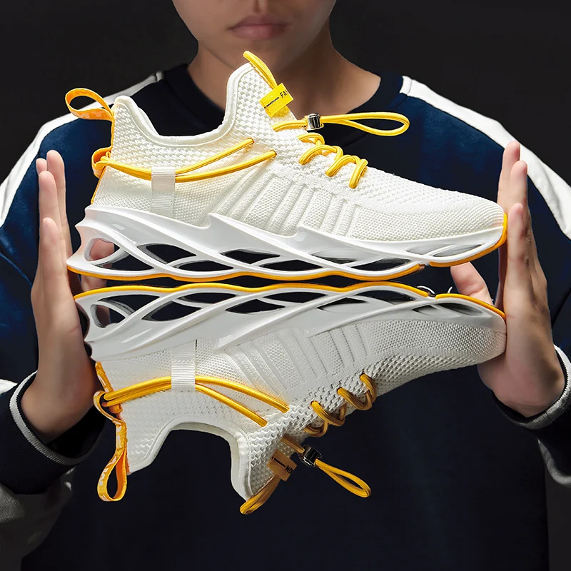 Мужские износостойкие кроссовки больших размеров черные эластичные мягкие