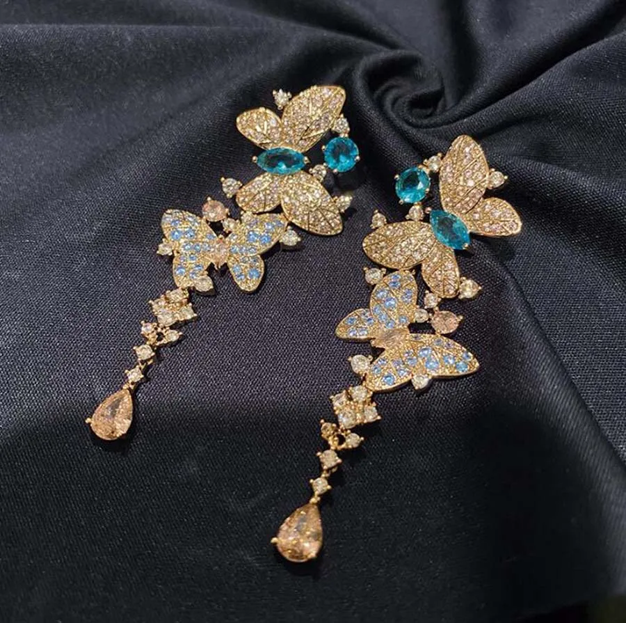 

Exaggerated long blue gem butterfly flashing big earring luxury gorgeous women vintage dinner banquet celebration INSECT eardrop