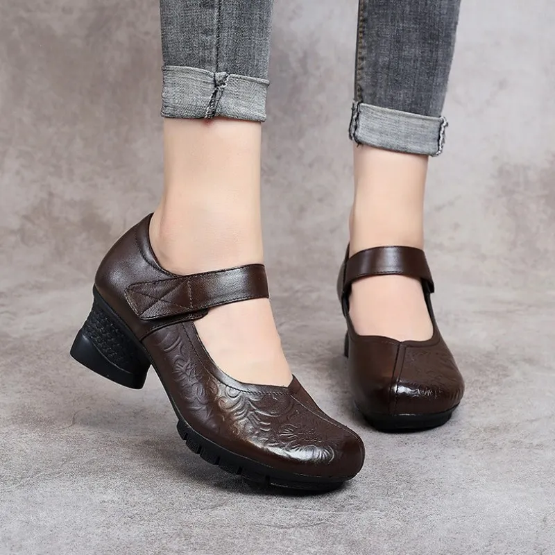 

2020 autumn new real leather mid heel women shoes casual thick with large size 35-41 fashion retro asakuchi women's single shoes