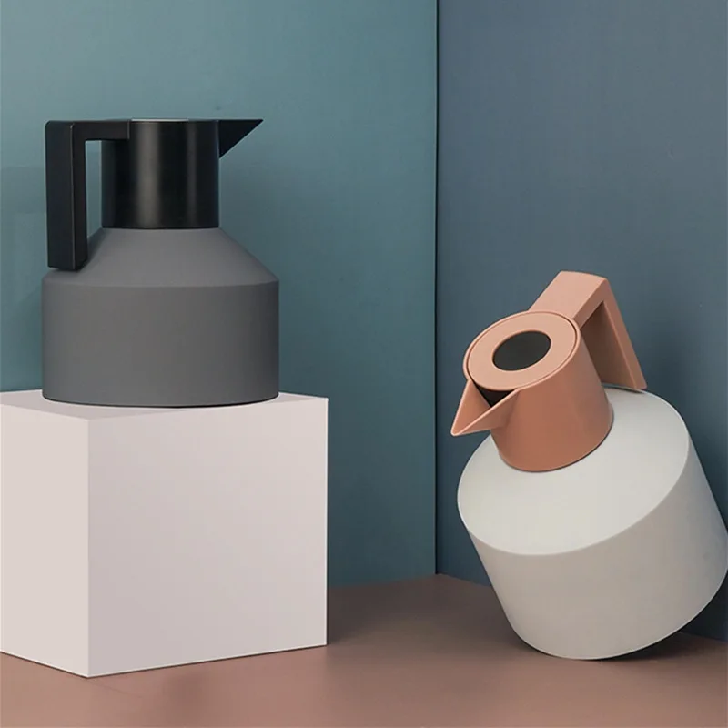 

Nordic simple stainless steel vacuum insulation pot large capacity hot water bottle high value thermos geometric coffee kettle