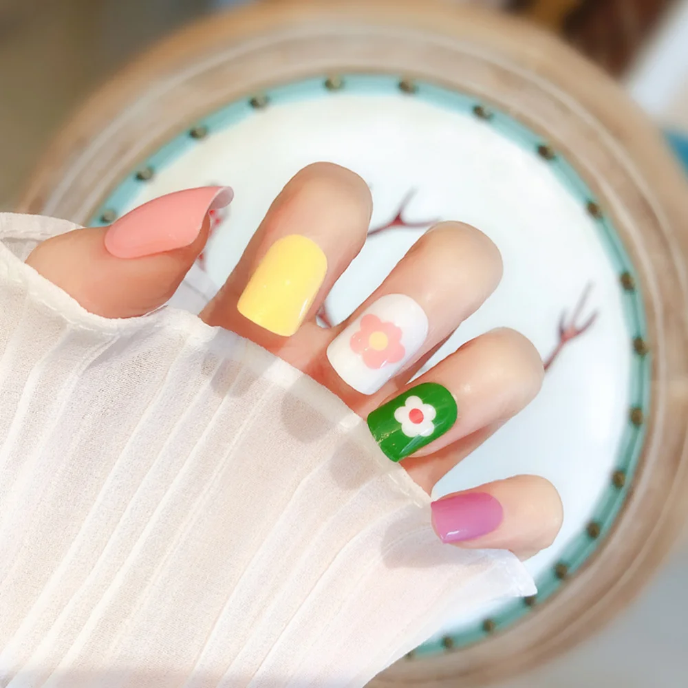 

6 Box Adorable Fake Nail Sticker Piece False Nail Decor for Kids Woman Girls Lady (Glue Style S49+S51+S47+S60+S13+S32 24pcs for
