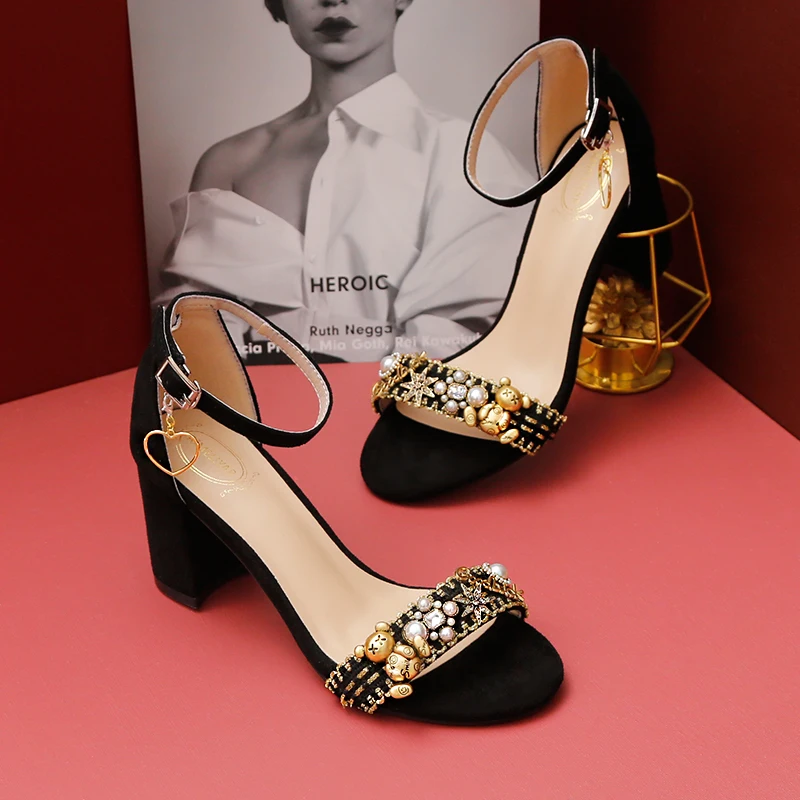 

Fashion trend with retro black thick heel women's shoes with diamond cub cool a salu toe sandals for leisure commuting