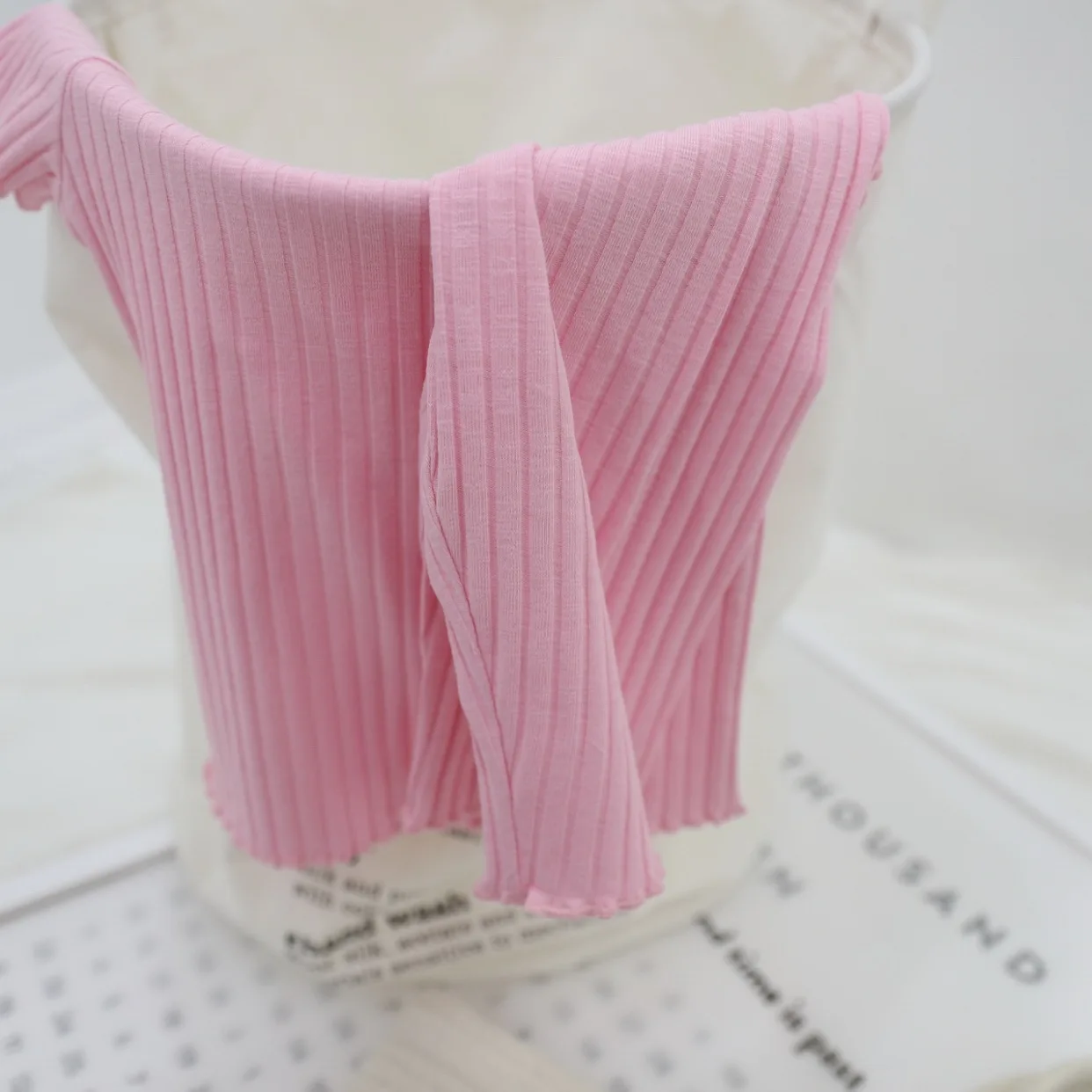 Тонкая Милая одежда для маленьких девочек летние трикотажные топы в полоску и