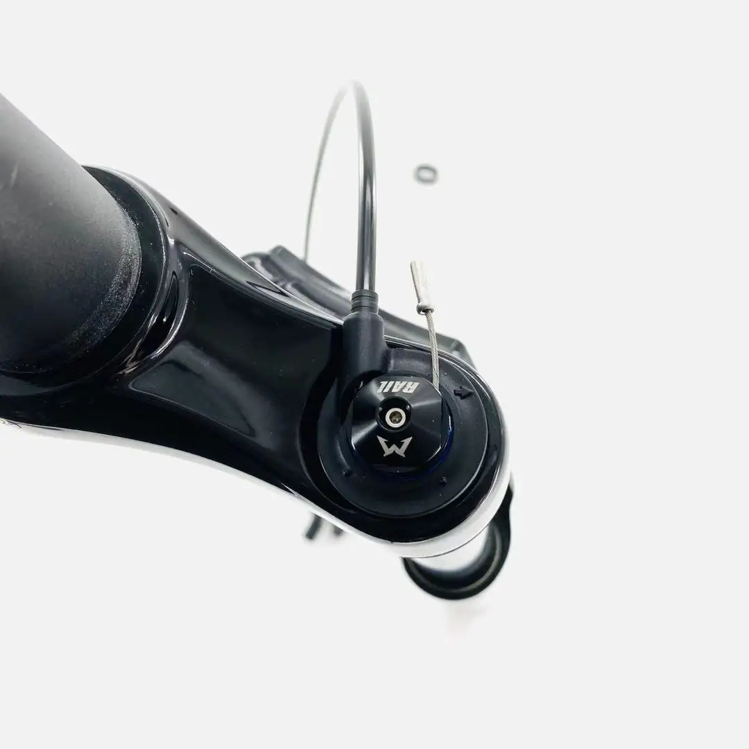 Велосипедная вилка Marzocchi BOMBER Z2 Line lock 27 5 29er 2020 Bomber 29in 140 Remote | Спорт и развлечения