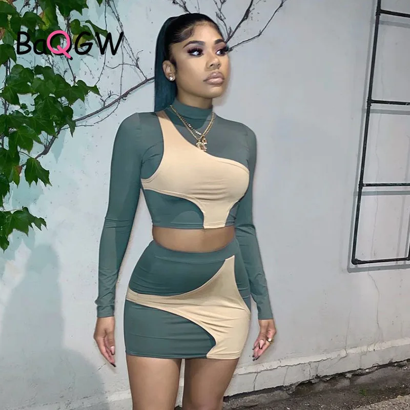 

BaQGW Autumn New Leisure Color Contrast Turtleneck Pullover Splicing Long Sleeve and Mini Skirt Two Piece Set Female Party Dress