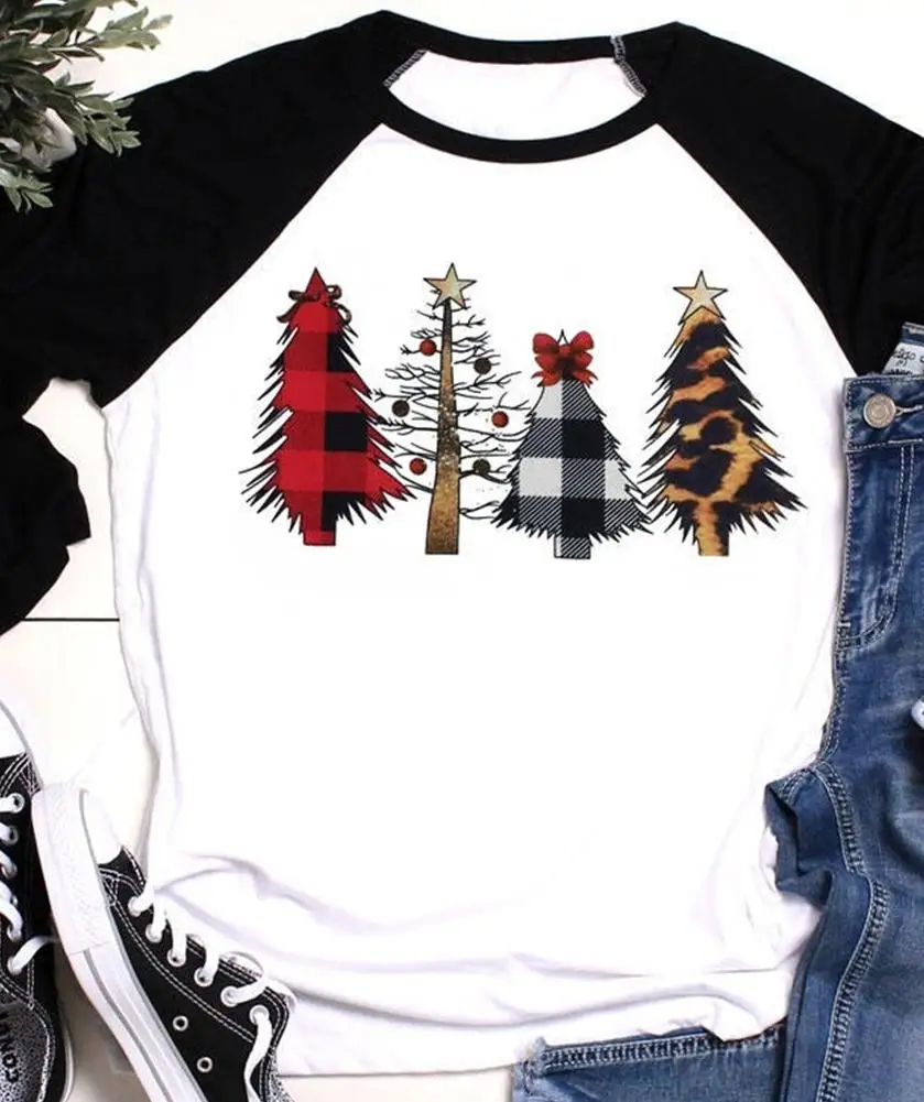 Рождественская футболка женская с изображением новогодней елки Топ три четверти