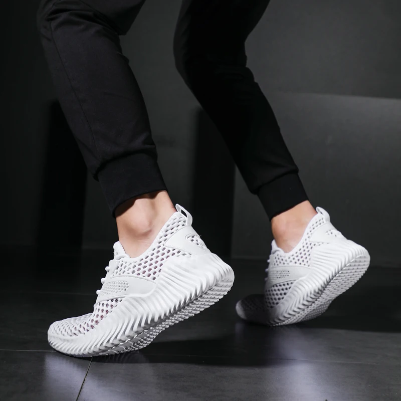 Running Shoes for Man Breathable Comfortable Couple Footwear Jogging Gym Training Outdoor Light Sport Shoes Zapatos Hombre