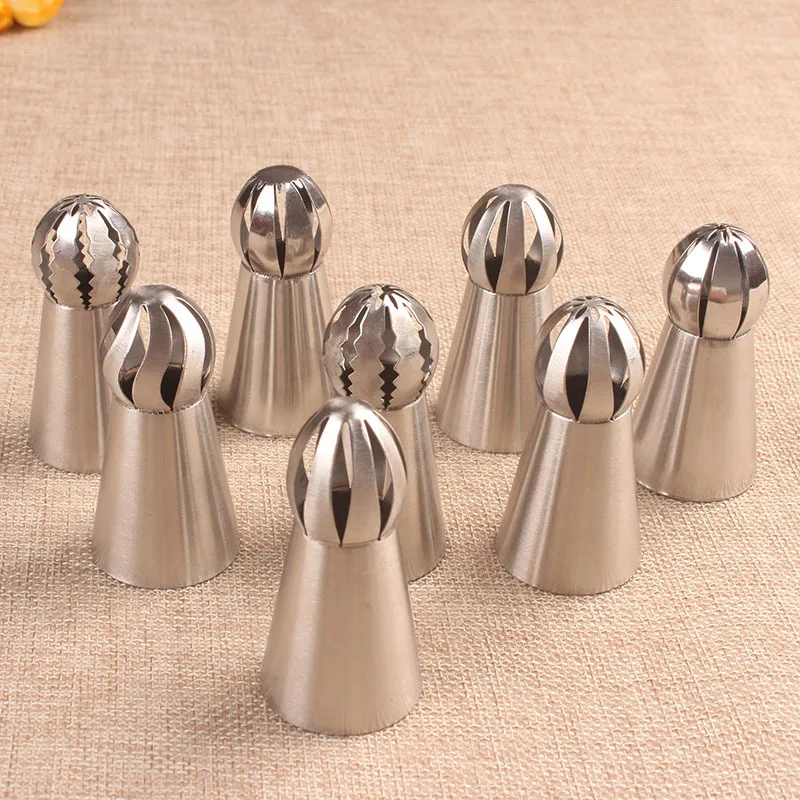 

8-Piece Decorating Mouth Set Torch Ball One-Step Cream Rose 304 Stainless Steel Baking Cake Tool