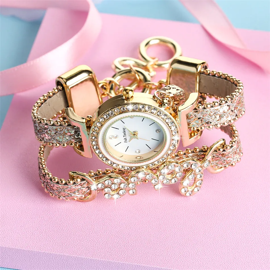 

Trendy Love Charm Rhinestones Lady Bracelet Watches Hook Buckle PU Leather Female Quartz Wristwatch Girls Bangle Watches
