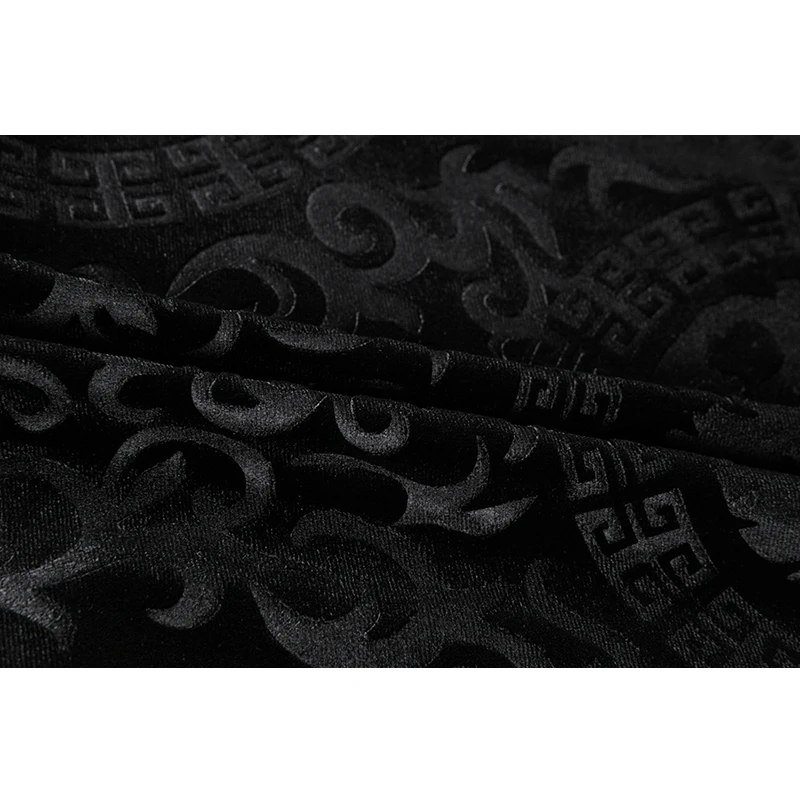 Укороченная женская футболка с воротником-стойкой и длинным рукавом черная