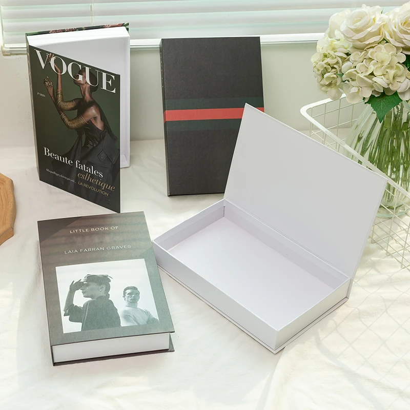 

Fake book decoration book can be opened, small ornaments, fashionable, simple and beautiful, home furnishing, hotel club, storag