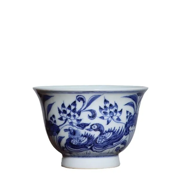 Imitaci&oacute;n de Ming azul y blanca monta&ntilde;a Creaci&oacute;n de habitaci&oacute;n pintada a mano yuanyang flor taza maestra taza individual-2