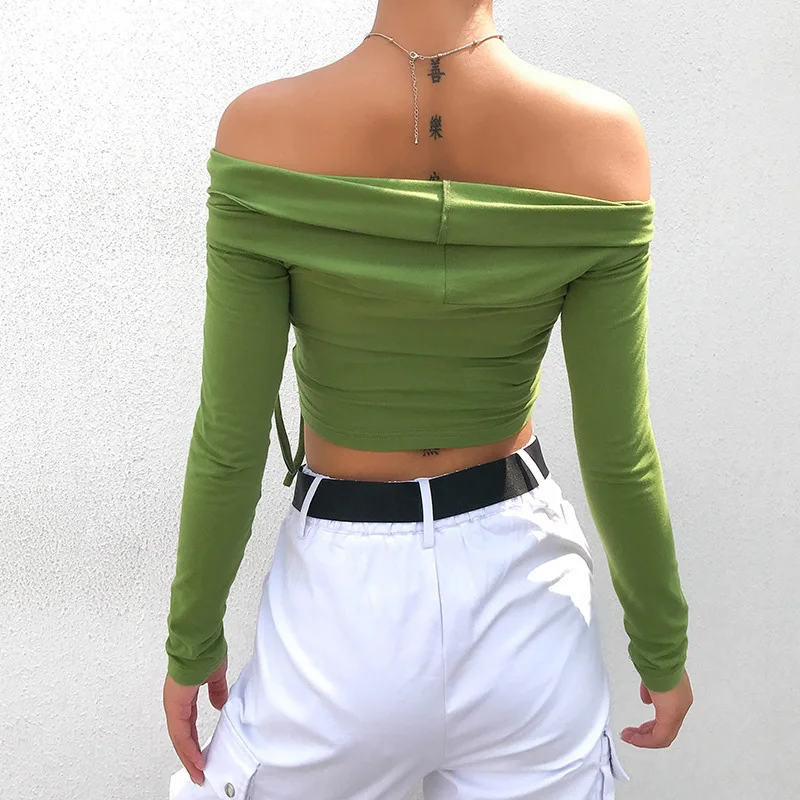 Облегающий укороченный топ с бантом и открытыми плечами зеленая тонкая женская