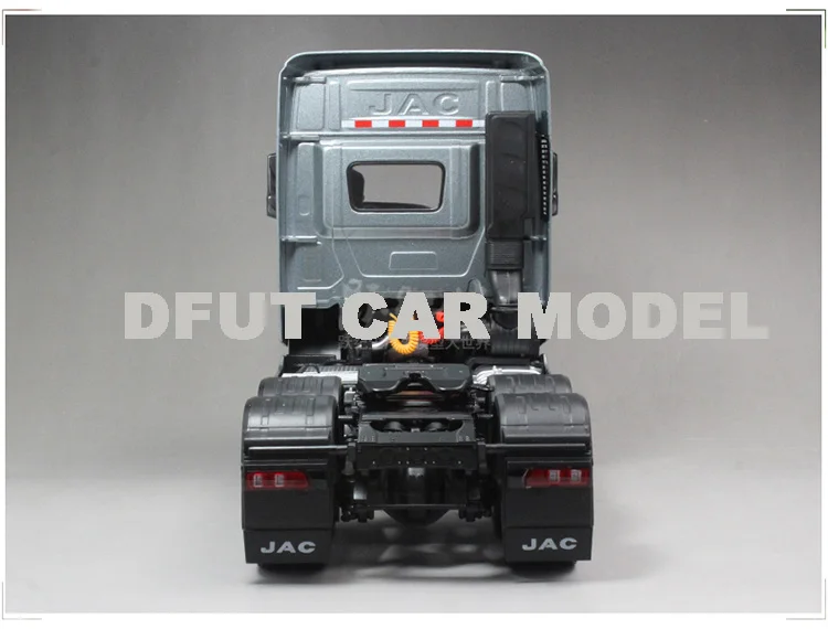 Scale 1:24 JAC K7 Truck Model Diecast Metal Alloy Car Model Toy Gift For Collection With Free Shipping