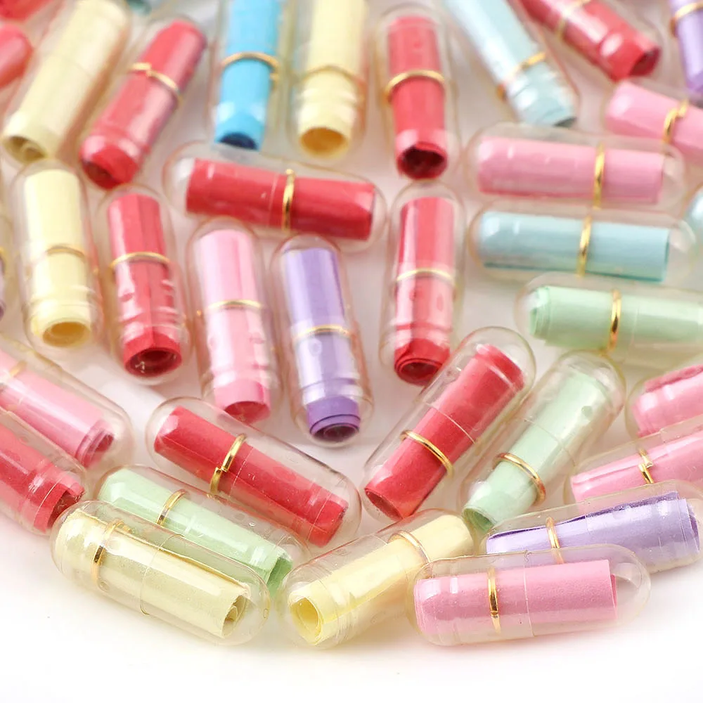 

50pcs Mini Cute Pill Expression Message Capsule Party Favors Baby Shower Girlfriend Letter Lucky Bottle Surprised Gift Wedding