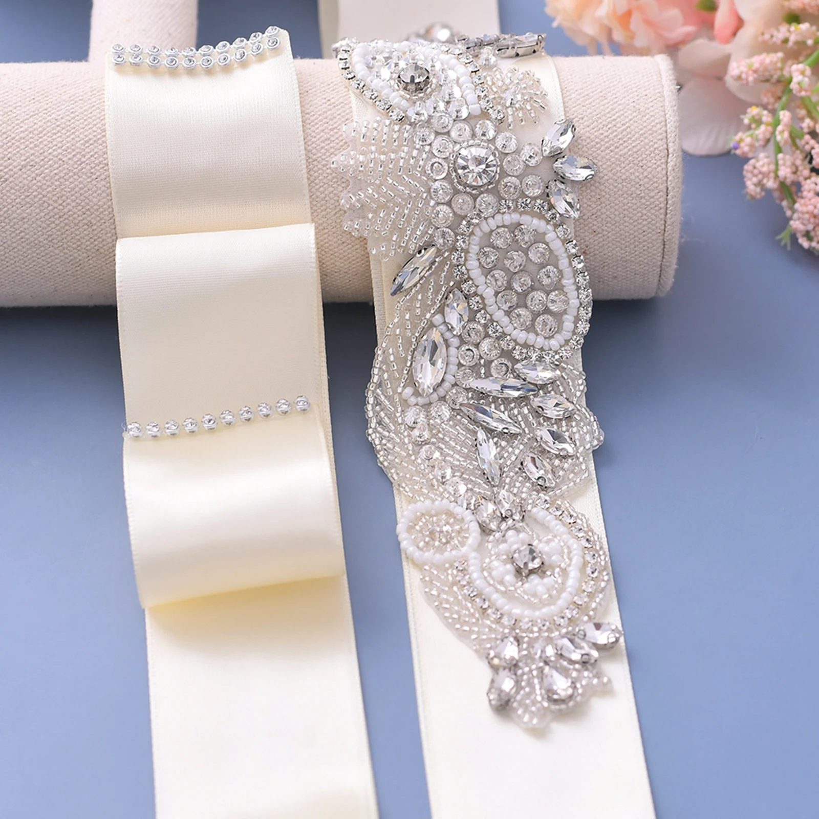 

TRiXY S280 Luxury Wedding Belts Decorative Bridal Sash Belt Crystal Pearls Wedding Accessories Silver Rhinestine Bridal Belts