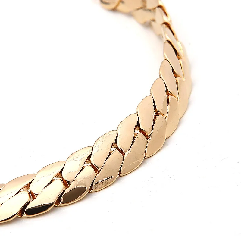 

Womens Mens Bracelet Stainless Steel Curb Cuban Gold Bracelet for Men Fashion Wholesale Jewelry