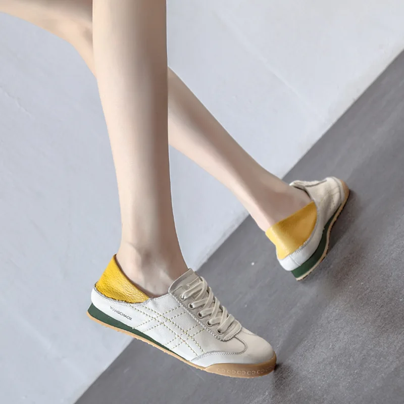 Spring/Autumn 2020 New Women's Shoes Soft Sole Comfortable Shallow Mouth Flats Shoes Two Wear Soft Leather White Shoes Women