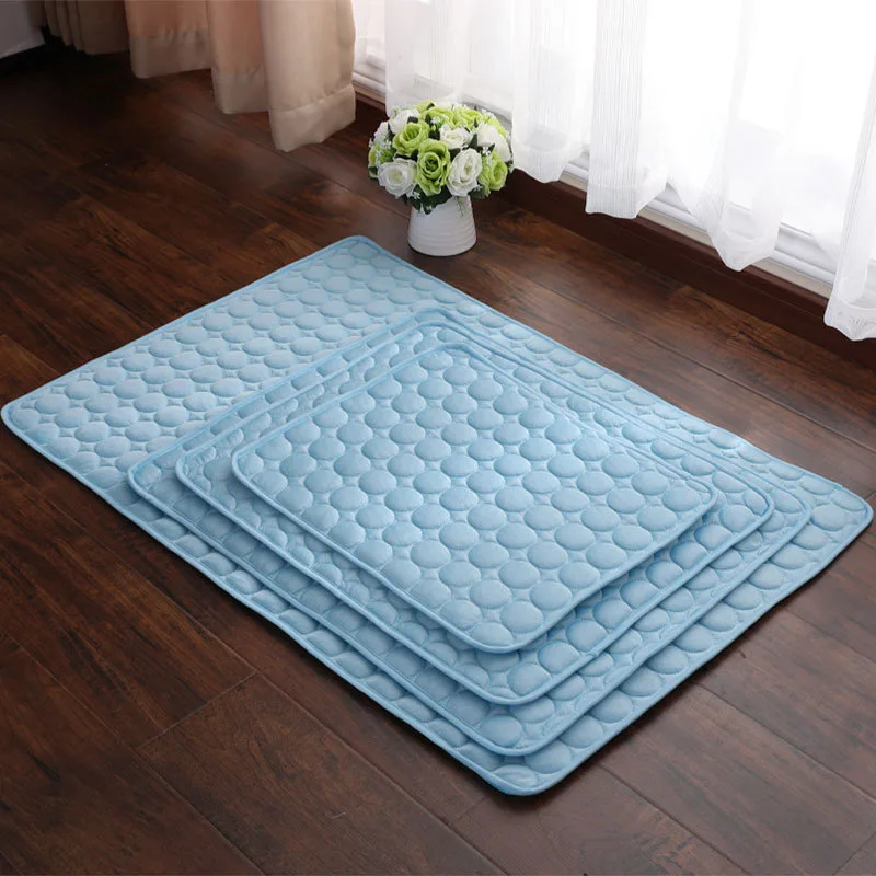 

Dog Cooling Mat Pet Ice Pad Teddy Mattress Pet Cool Mat Bed Cat Summer Keep Cool Ice Silk Cooling Dog Mat for Dogs