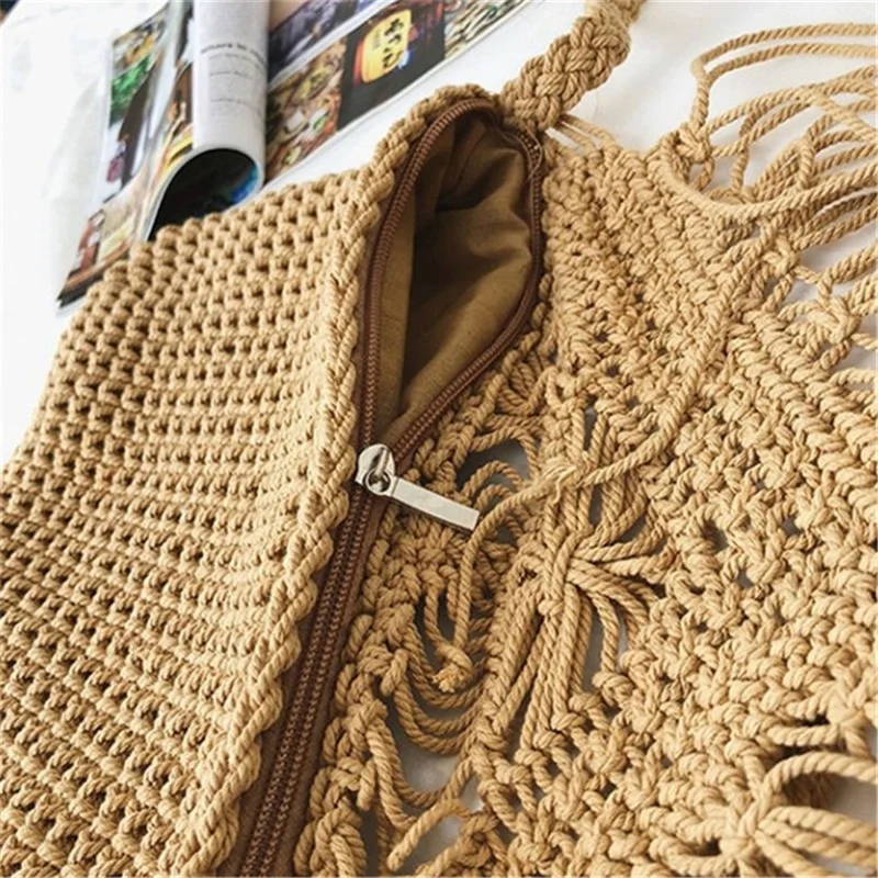 

Single Hollow Out Tassel Fashion WOMEN Zipper SOFT Interior Slot Pocket Bags 2021 New Luxury Handbags