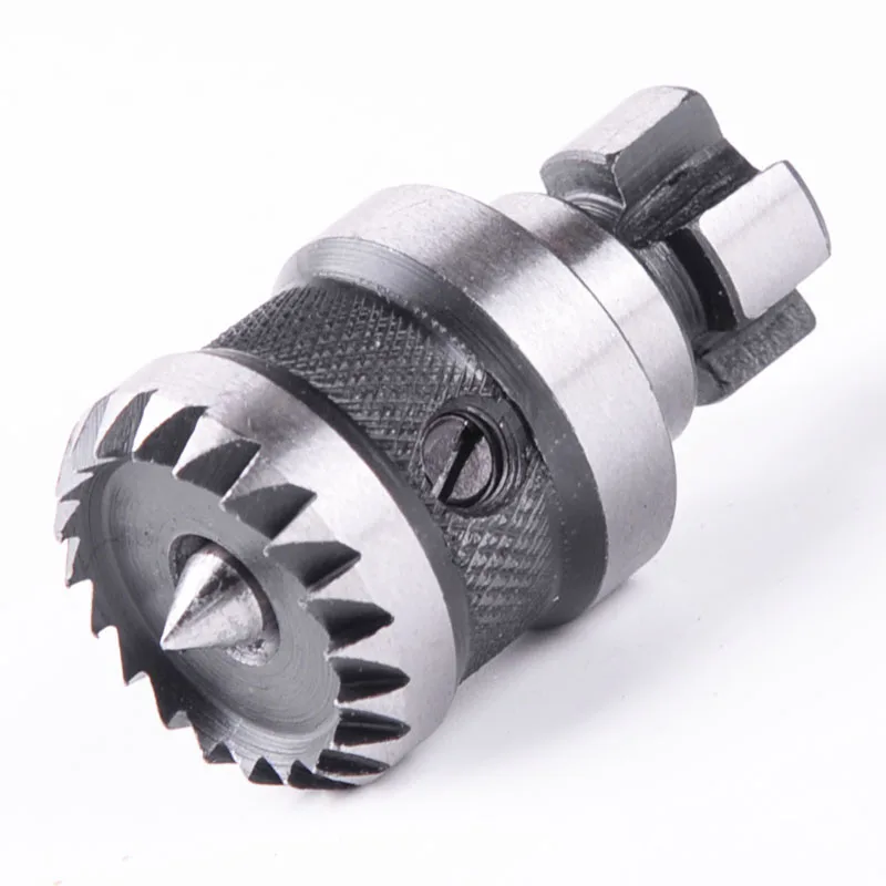 Передний наперсток без разборки и быстрая смена патрона токарного станка по дереву