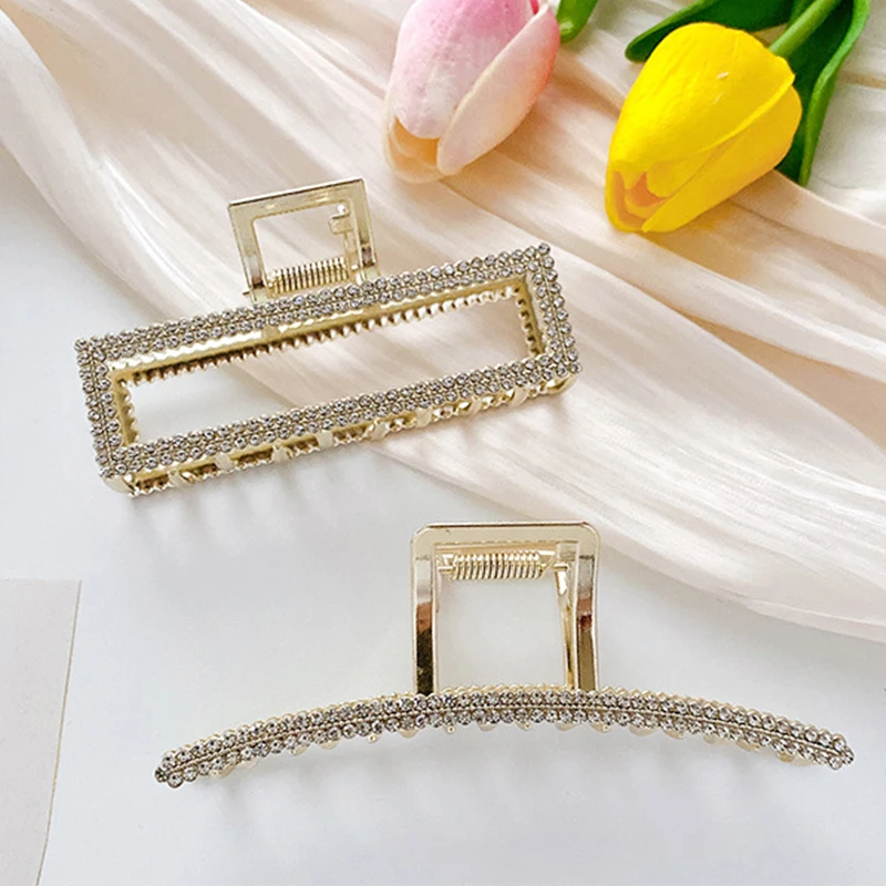 

Fashion Luxury Pearls Metal Hair Claw Big Size Makeup Hair Styling Clips Hair Accessories Hairpins Barrettes for Women Hot Sale