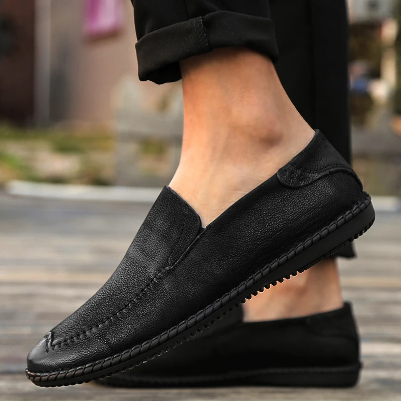 

Cuero/Повседневная кожаная мужская обувь; zapatos; Мужская Спортивная обувь; s 2020; sapatos; zapatillas informales; Распродажа; Спортивная повседневная обувь черн...