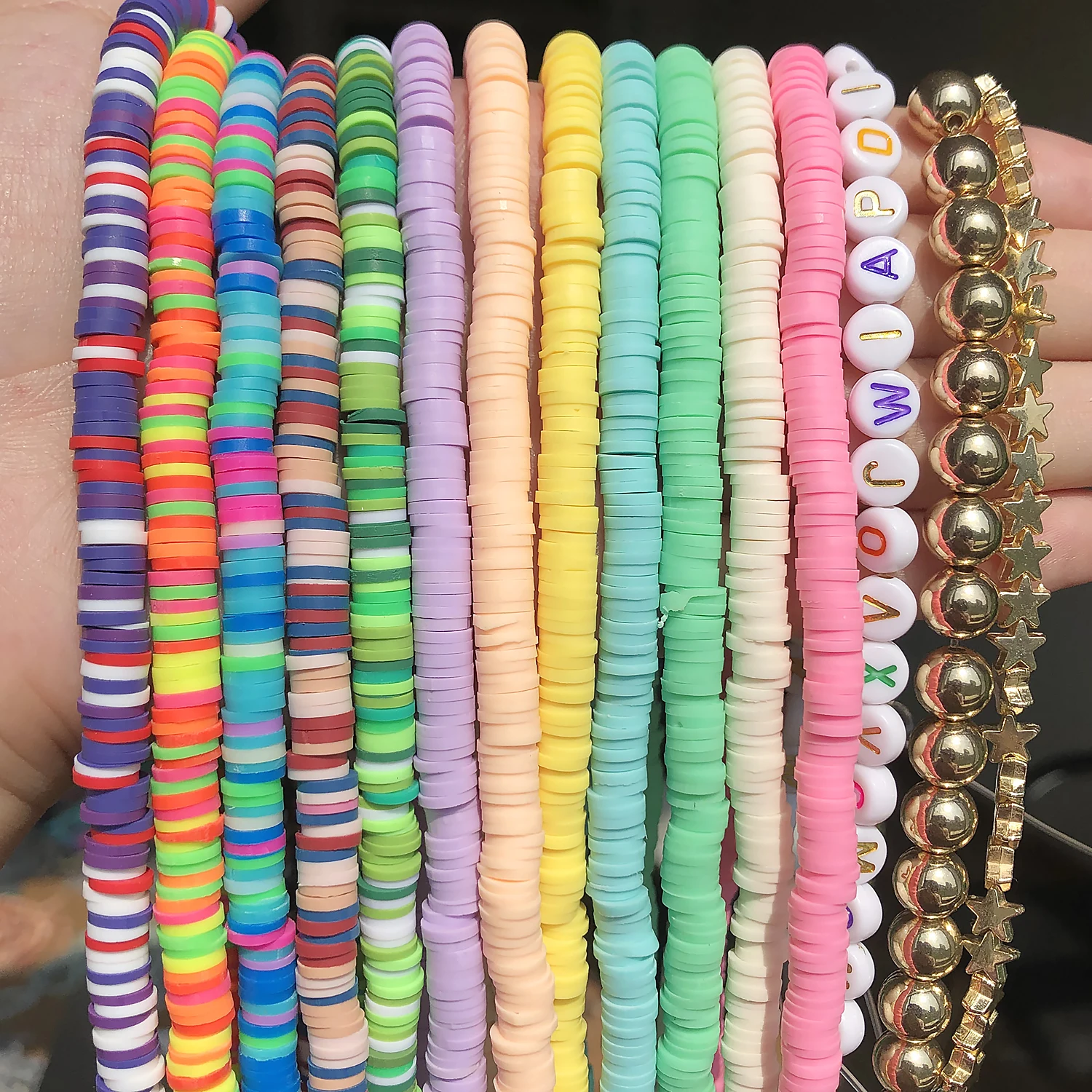 

Soft Polymer Clay Beads Flat Round Clay Loose Beads Alphabet Letter CCB Beads for Bracelet Necklace Making Jewelry Craft DIY