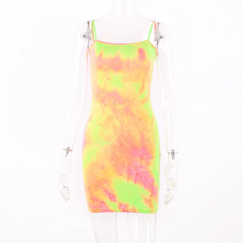 

Tie Dye Print Colorful Spaghetti Straps Sexy Bodycon Mini Dress 2020 Summer Women Fashion Night Club Party Streetwear Dresses
