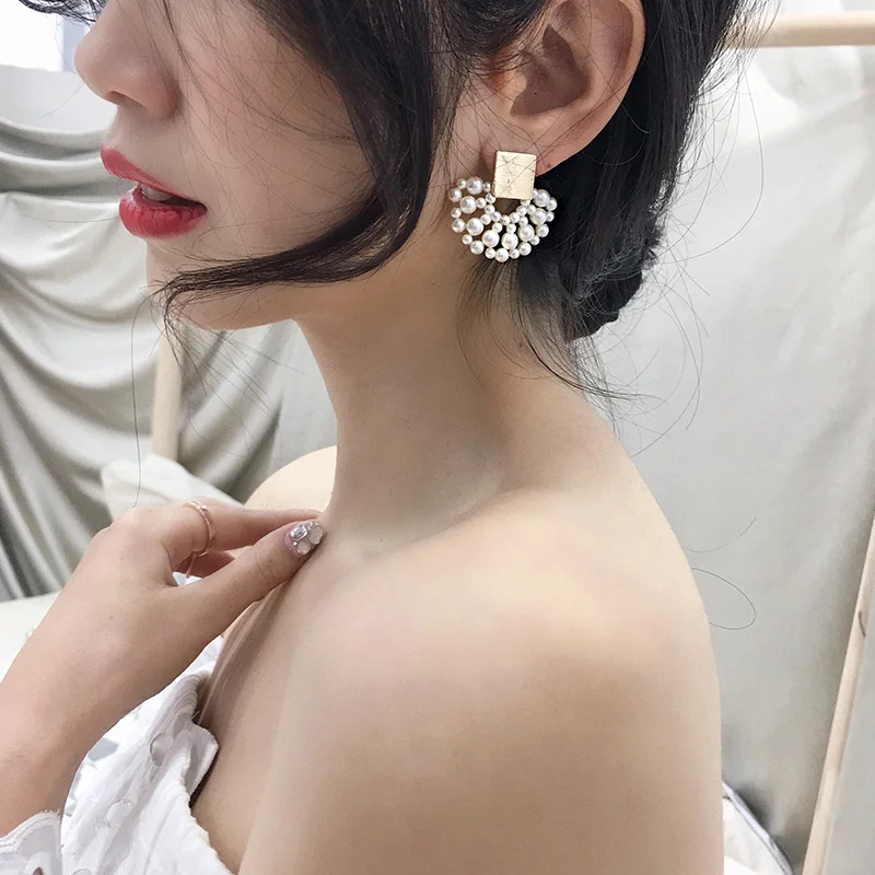 Модные полые жемчужные квадратные матовые металлические веерообразные женские