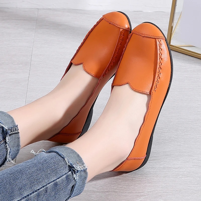 

women Soft Genuine Leather Flat Shoes Women outdoor Flats fashion Ladies Shoes Women Designers Loafers Slip on moccasins