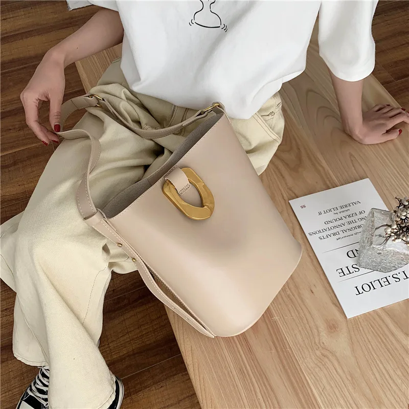 

Women Bucket Bag Female Shoulder Bags Large Size Vintage Soft Patchwork Leather Lady Cross Body Handbag for Women Messenger Bags