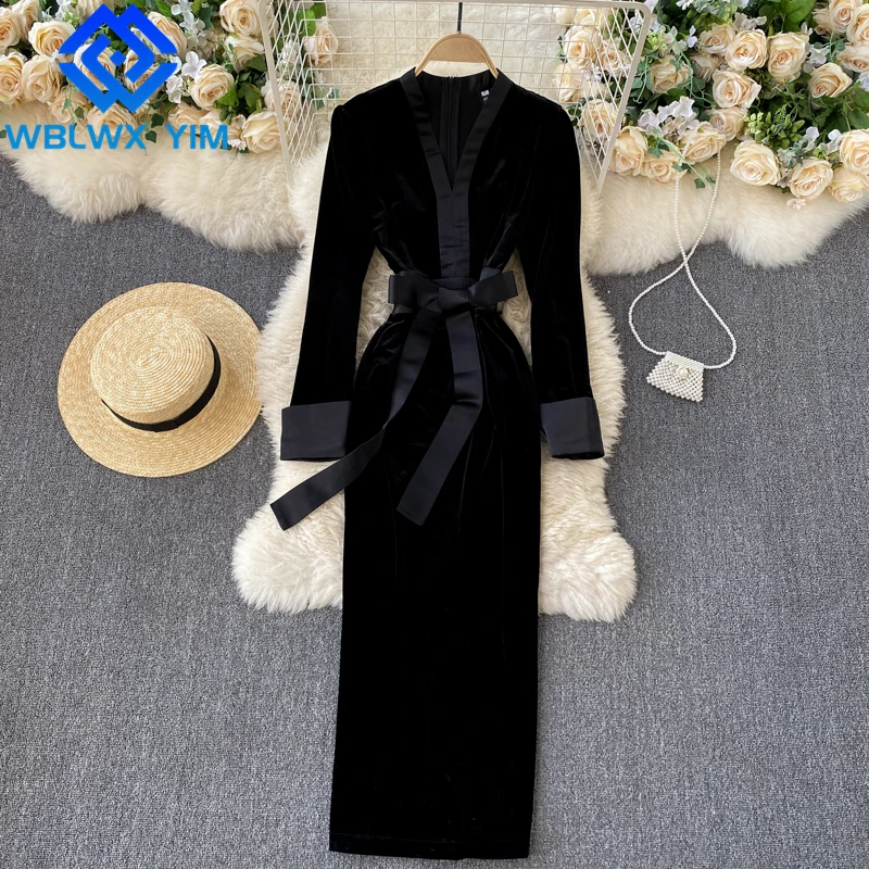 

Autumn Winter Loose Plus Size Velvet Dress Women Zipper V-Neck Fashion High Waist Midi Long Dress Ladies Elegant Party Dresses