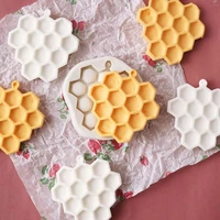 new 1pcs diy honeycomb cakes molds silicone mold fondant cake chocolate soap candy biscuit sugar mold baking kitchen accessories