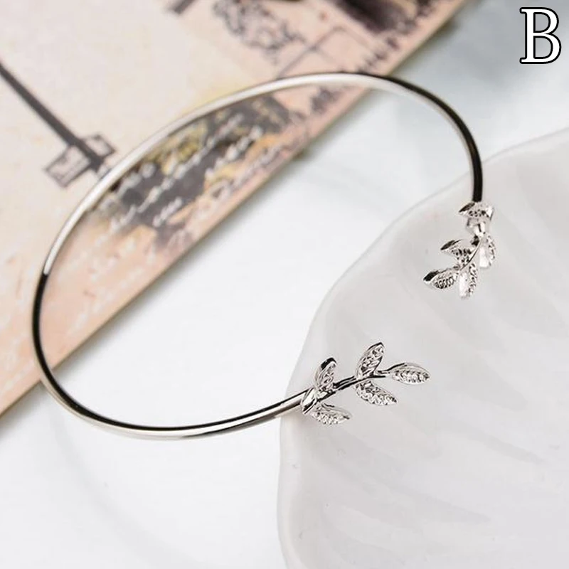 

Leaf Bracelet For Women 2021 Hot Leaf Knot Hand Cuff Link Chain Charm Bracelet Bangle Gifts For Girlfriends Jewelry Accessories