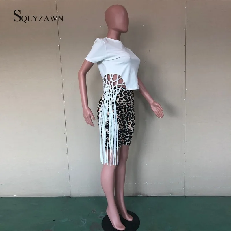 Женский костюм с коротким рукавом черный и белый из двух предметов топом