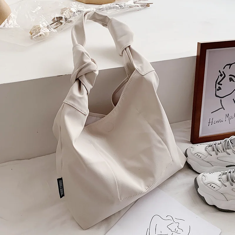 

Solid Large Capacity Shoulder Bags Fashion Simple Female Handbags Ladies Travel Shopping Daily Pack Bolso Mujer Informal