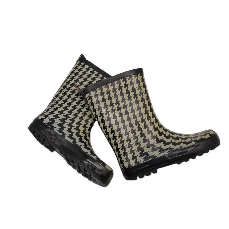 

Top quallity grade classic model black waves printed promotion wholesale childrens gumboots
