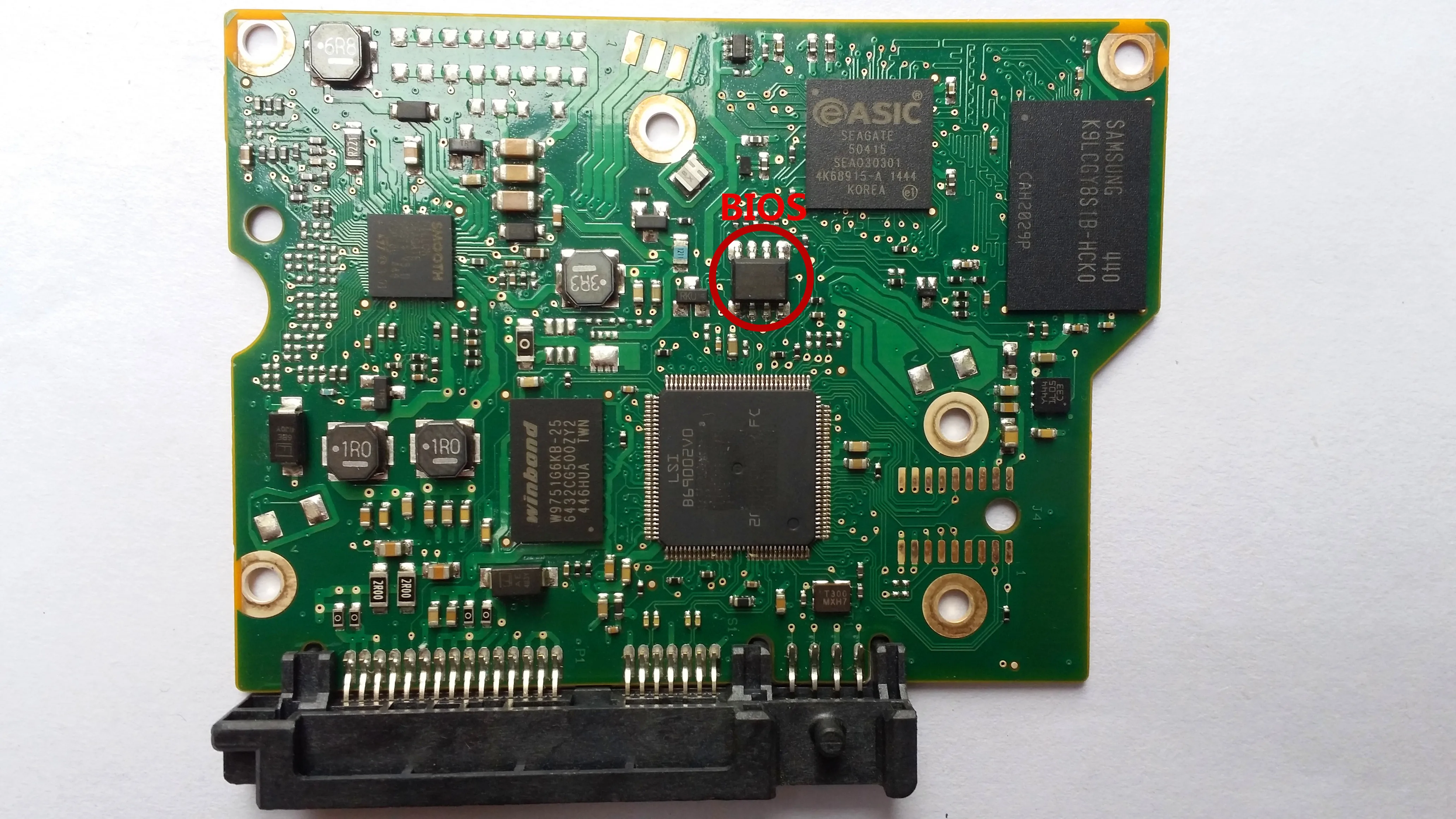 

100716565 rev a Hard disk circuit board 100716565 rev A