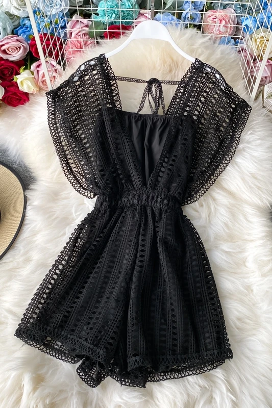 

2021 Summer New Fashion V-neck Hollow Out Hook Flower Lace Waist Slimming Sleeveless Jumpsuit Wide-leg Pants Female Rompers