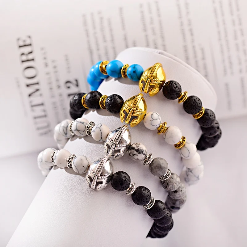 Мужской браслет из натуральной лавы черный и белый эластичного материала с