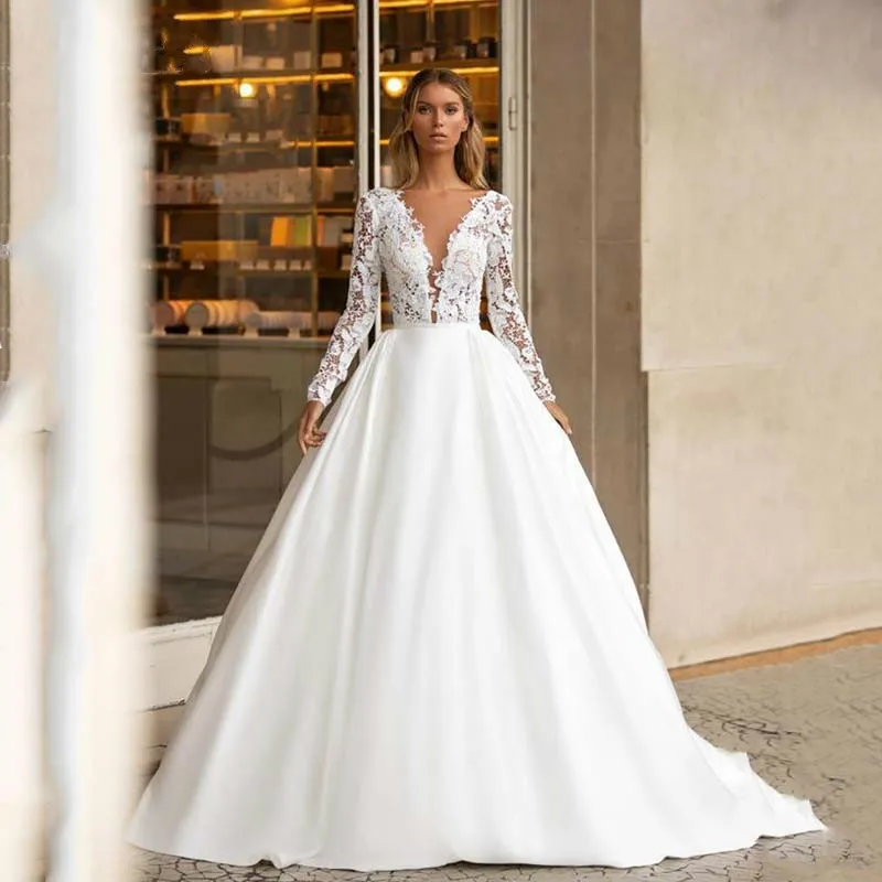 

С длинным рукавом атласные свадебные платья элегантные кружева аппликации с открытой спиной Свадебные платья Boho сексуальные v-образным выр...